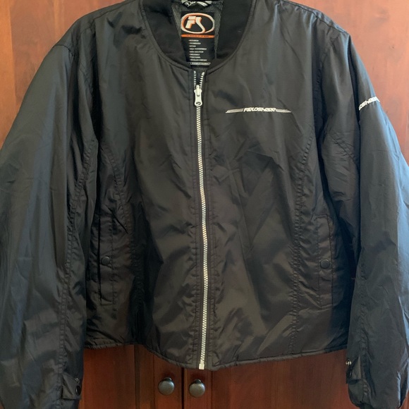 Men’s field sheer performance jacket. - Picture 3 of 6